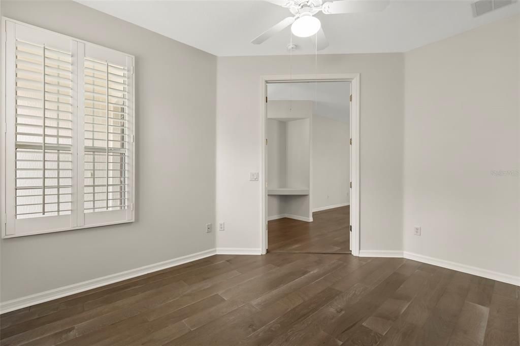For Sale: $260,000 (3 beds, 2 baths, 1799 Square Feet)