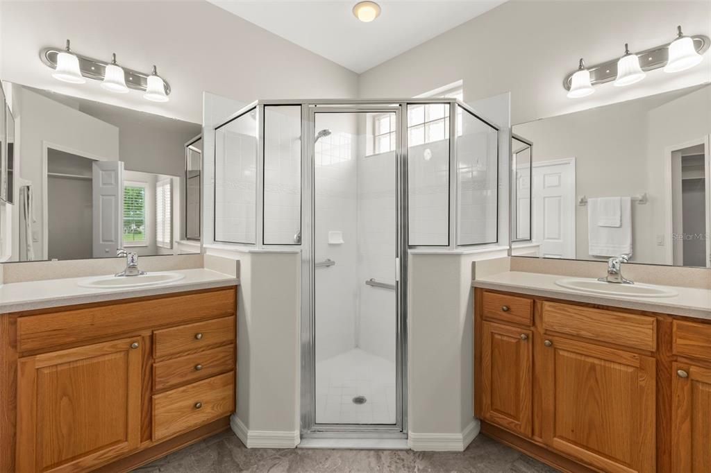 For Sale: $260,000 (3 beds, 2 baths, 1799 Square Feet)