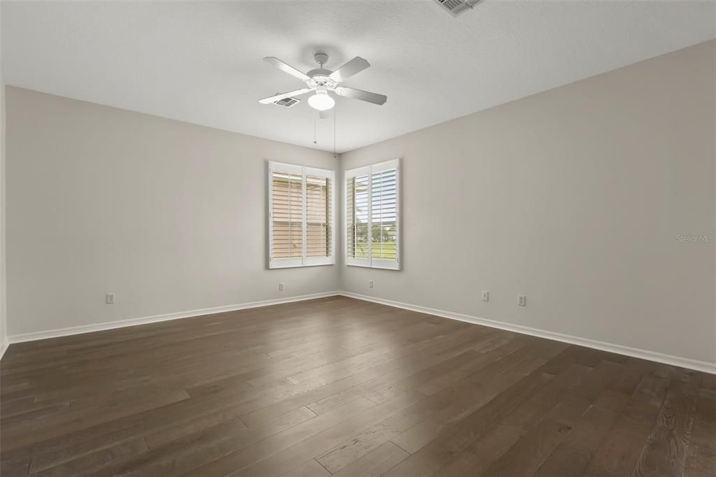 For Sale: $260,000 (3 beds, 2 baths, 1799 Square Feet)
