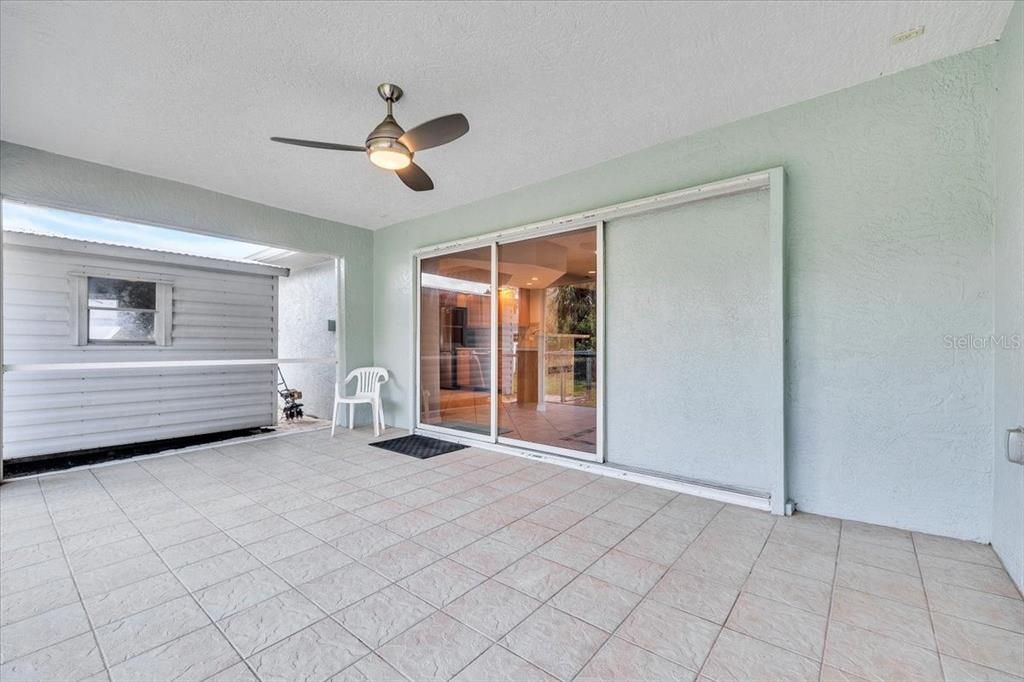 En Venta: $319,000 (3 camas, 2 baños, 2001 Pies cuadrados)