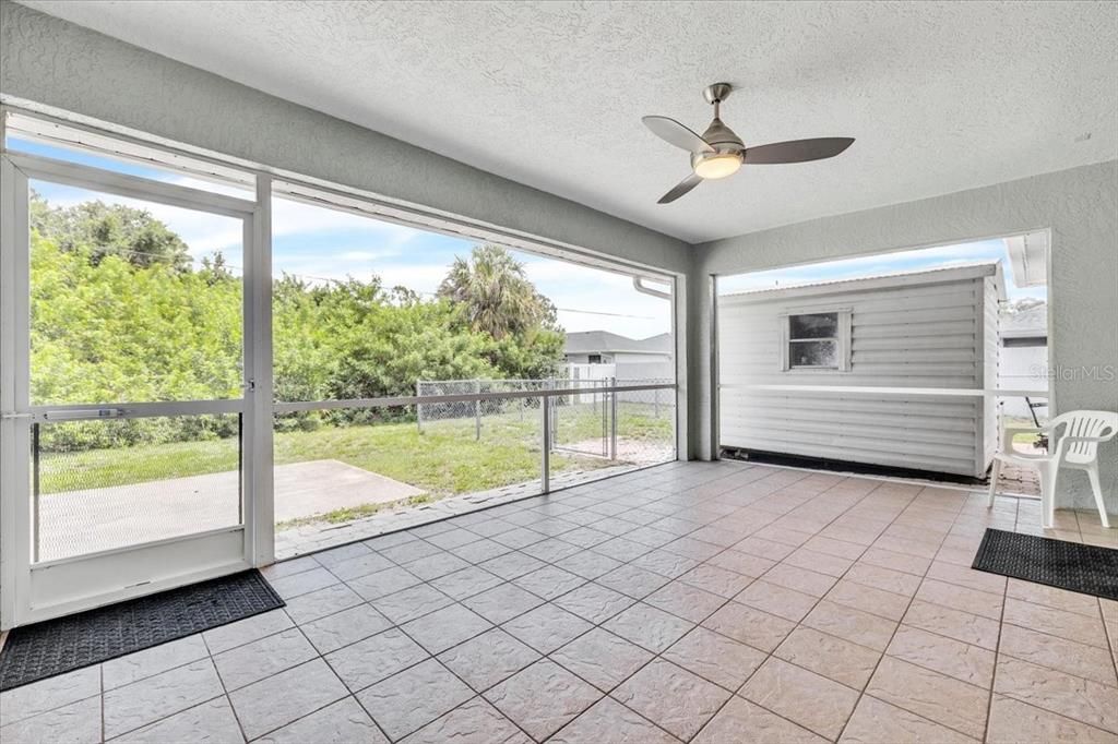 En Venta: $319,000 (3 camas, 2 baños, 2001 Pies cuadrados)