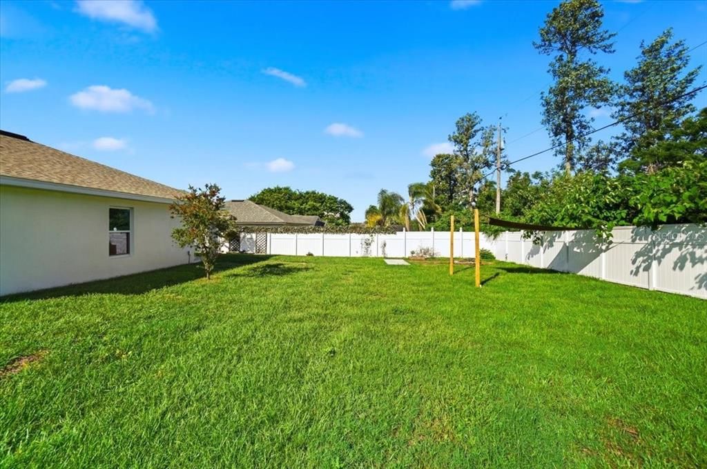 En Venta: $300,000 (3 camas, 2 baños, 1413 Pies cuadrados)
