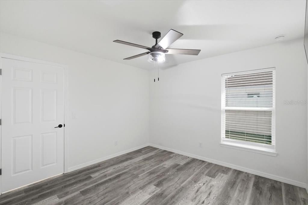 En Venta: $300,000 (3 camas, 2 baños, 1413 Pies cuadrados)