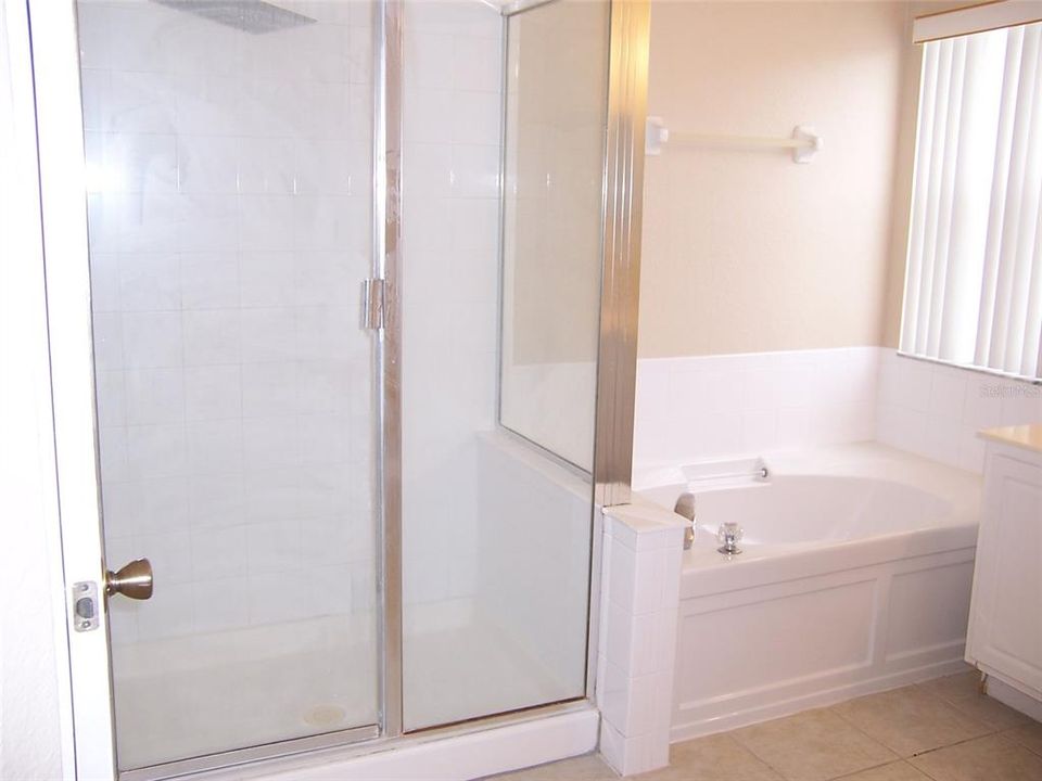 В аренду: $3,400 (4 спален, 3 ванн, 2686 Квадратных фут)
