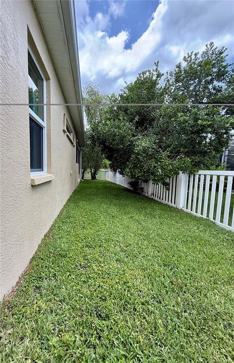 En Venta: $675,000 (4 camas, 2 baños, 2497 Pies cuadrados)