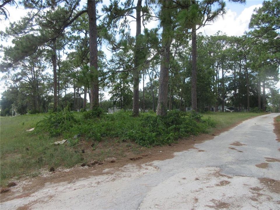 En Venta: $75,000 (0.82 acres)