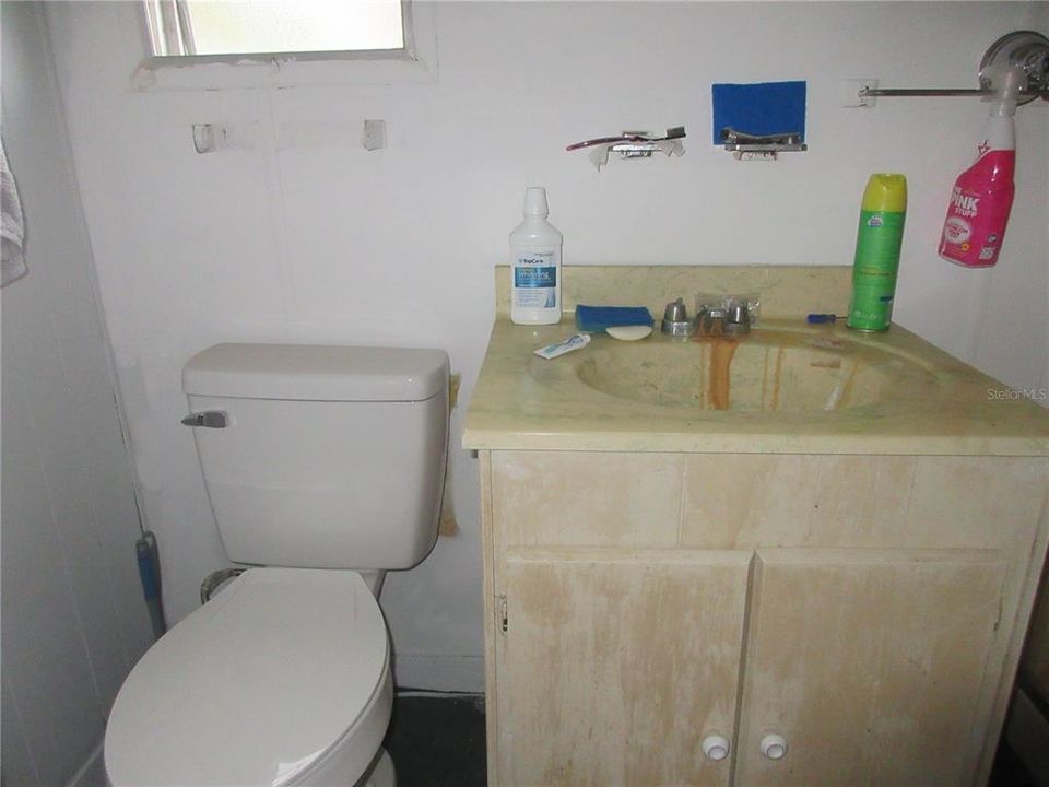 En Venta: $75,000 (0.82 acres)