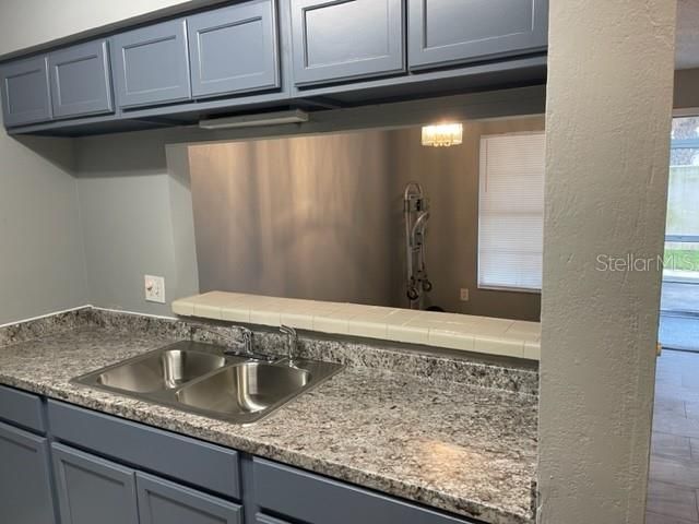 В аренду: $1,350 (2 спален, 2 ванн, 912 Квадратных фут)