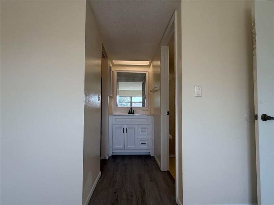 В аренду: $1,450 (2 спален, 2 ванн, 1096 Квадратных фут)