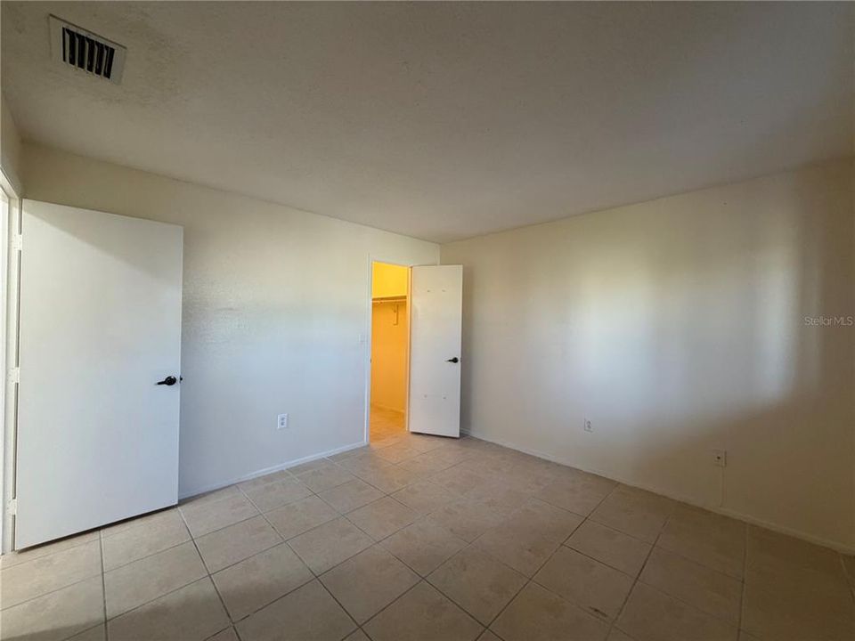 В аренду: $1,450 (2 спален, 2 ванн, 1096 Квадратных фут)