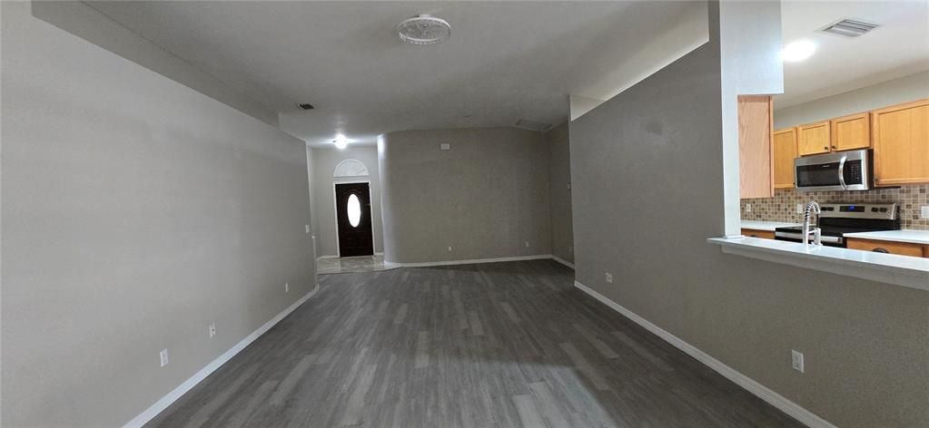 В аренду: $2,500 (3 спален, 2 ванн, 2420 Квадратных фут)