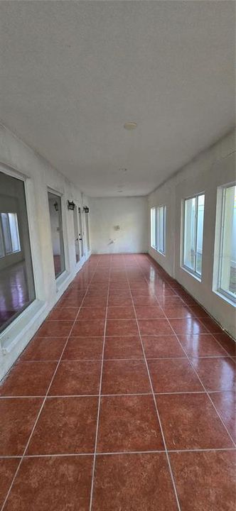В аренду: $2,500 (3 спален, 2 ванн, 2420 Квадратных фут)