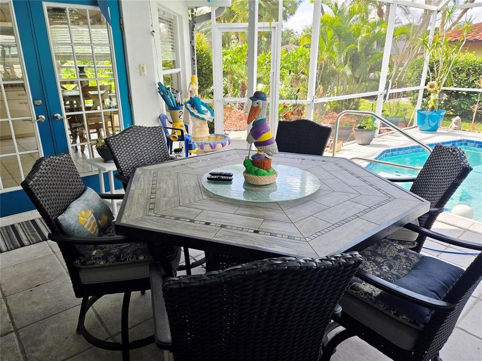 For Sale: $463,750 (3 beds, 2 baths, 1604 Square Feet)
