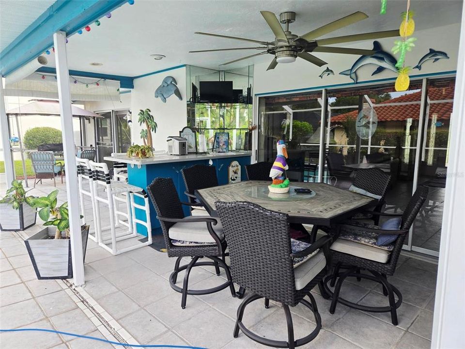 For Sale: $463,750 (3 beds, 2 baths, 1604 Square Feet)