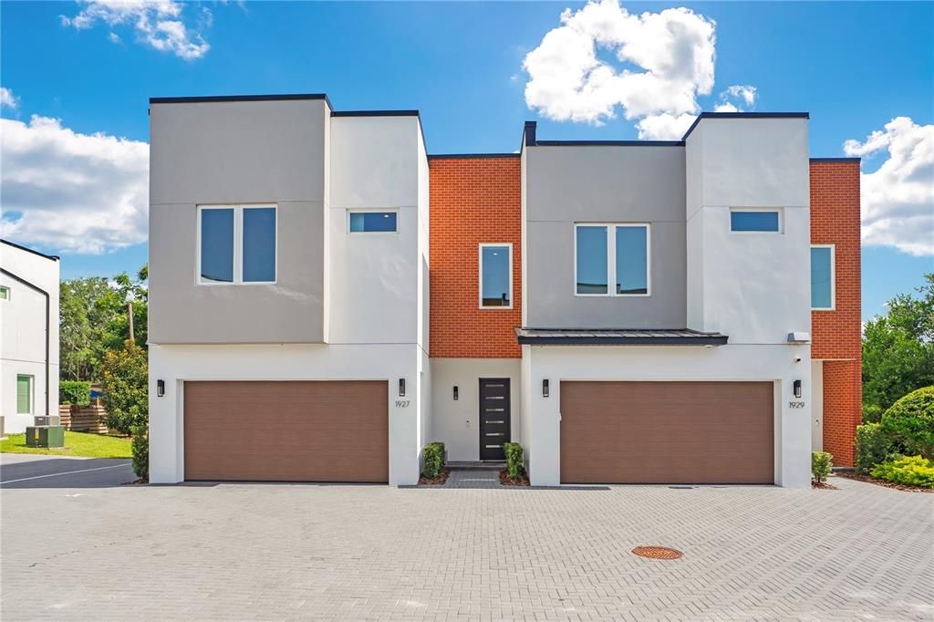 : $925,000 (3 спален, 3 ванн, 2093 Квадратных фут)