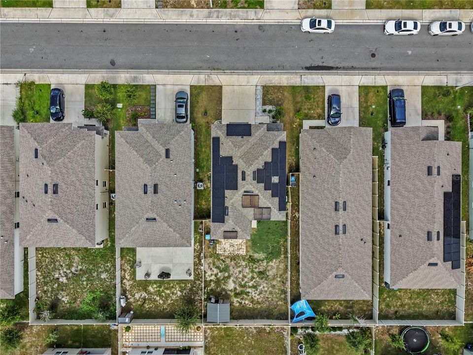 For Sale: $365,000 (3 beds, 2 baths, 2048 Square Feet)