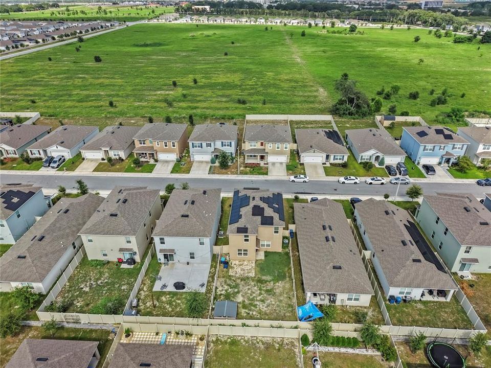 For Sale: $365,000 (3 beds, 2 baths, 2048 Square Feet)