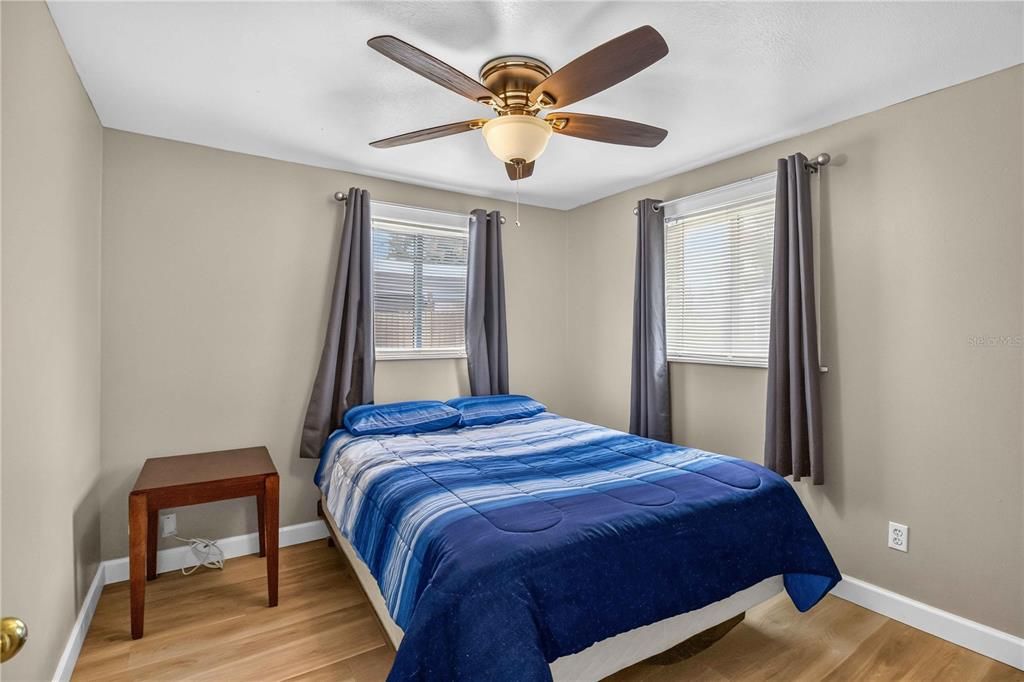 В аренду: $2,300 (3 спален, 1 ванн, 938 Квадратных фут)