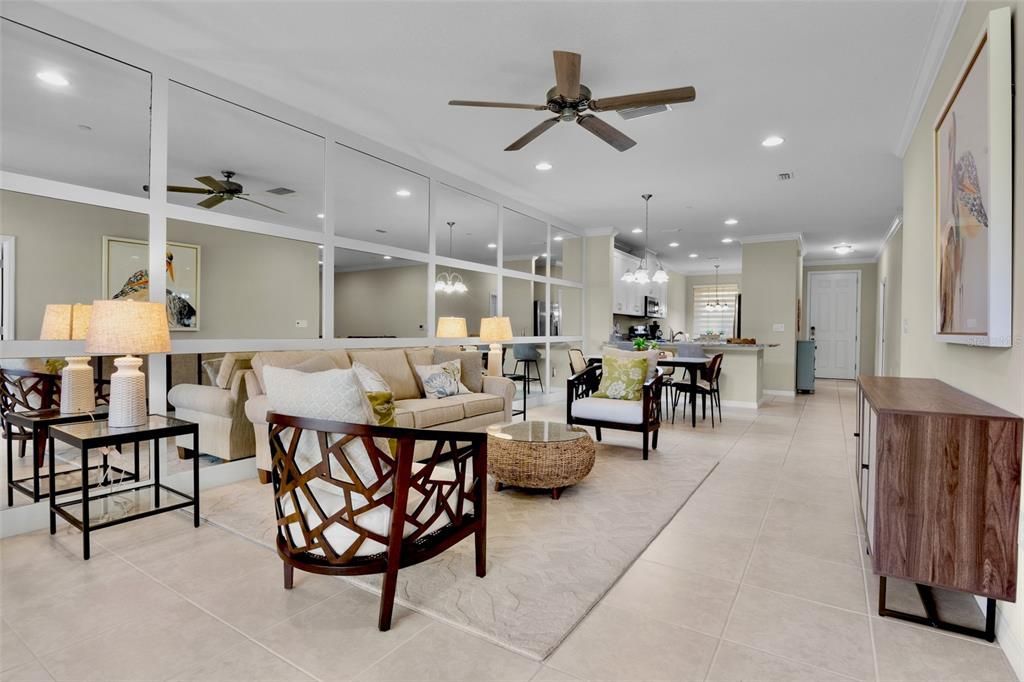En Venta: $425,000 (2 camas, 2 baños, 1526 Pies cuadrados)