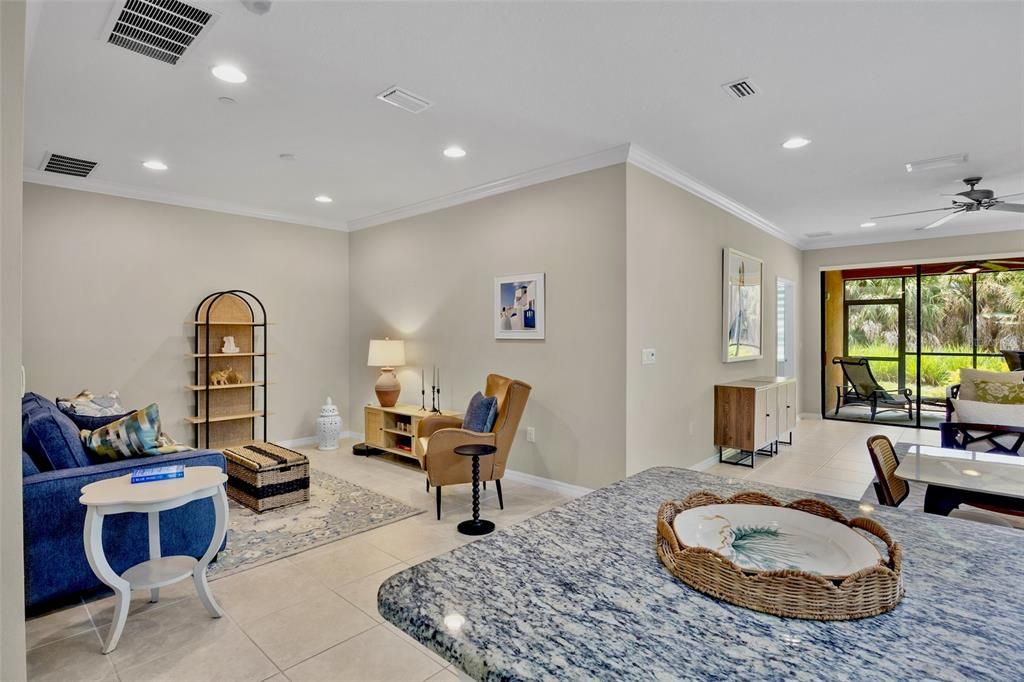 En Venta: $425,000 (2 camas, 2 baños, 1526 Pies cuadrados)