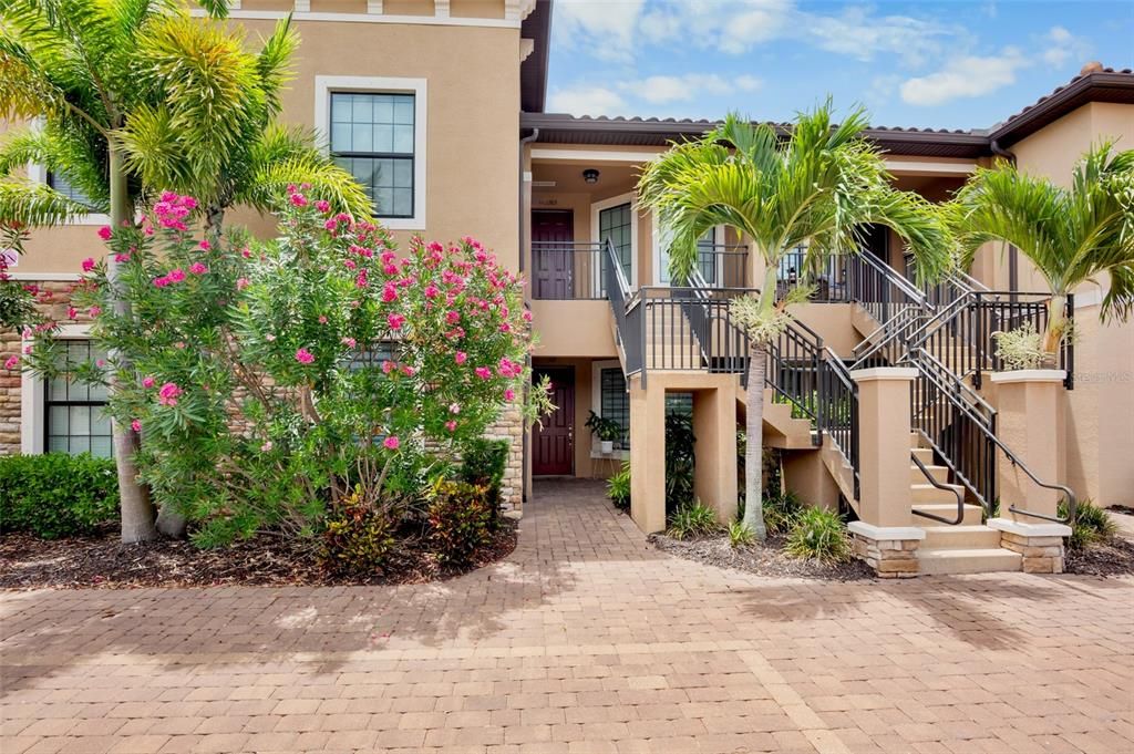 En Venta: $425,000 (2 camas, 2 baños, 1526 Pies cuadrados)