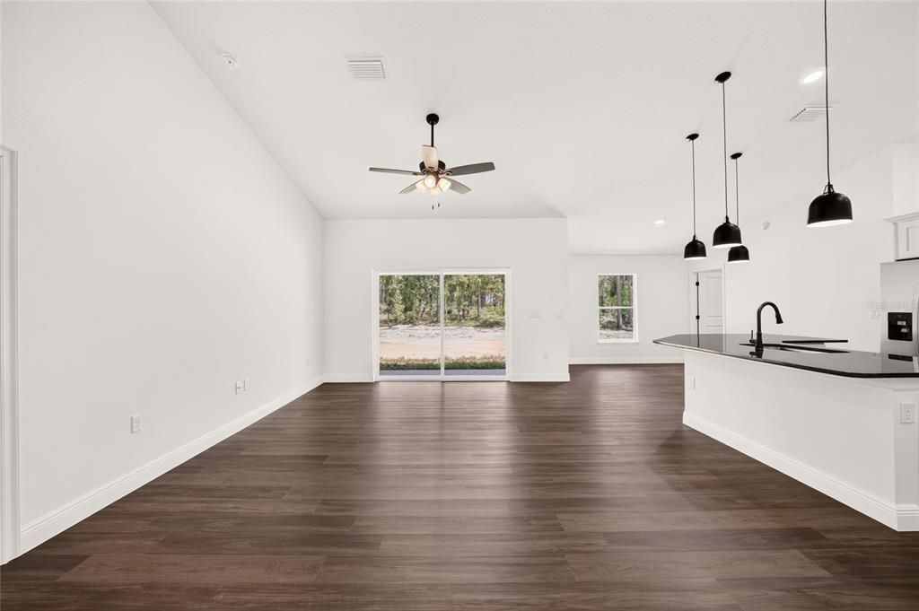 Active With Contract: $309,900 (4 beds, 2 baths, 1790 Square Feet)