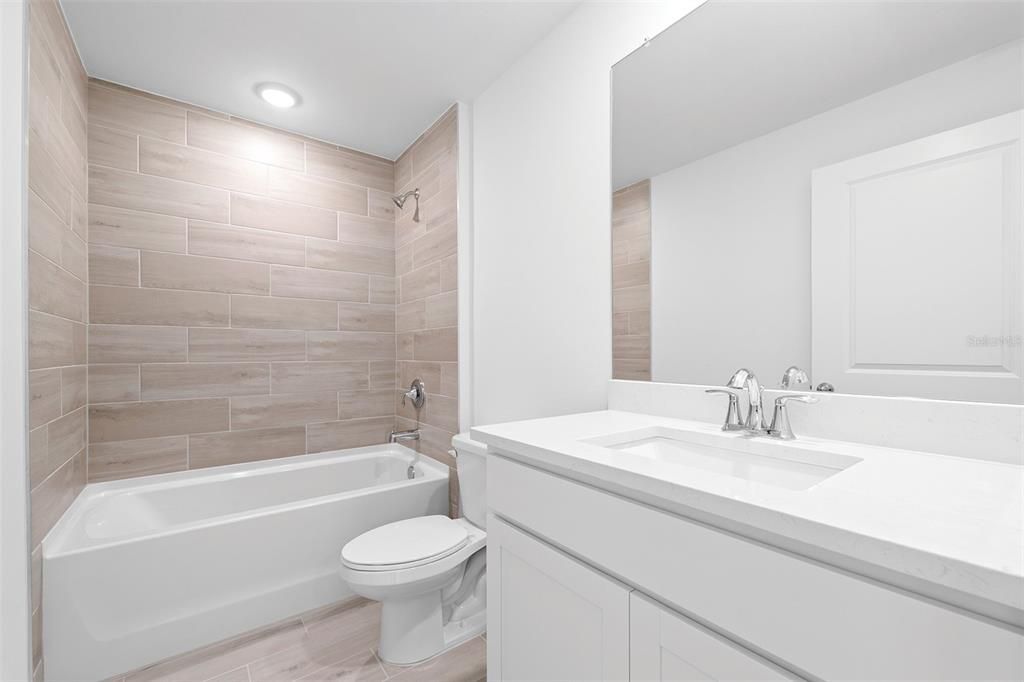 En Venta: $266,990 (3 camas, 2 baños, 1550 Pies cuadrados)