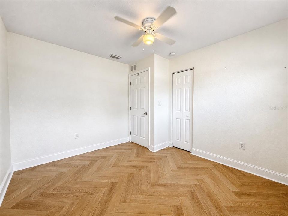For Rent: $2,945 (3 beds, 2 baths, 1298 Square Feet)