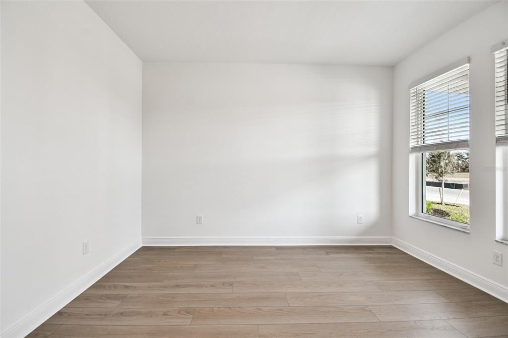 En Venta: $602,999 (3 camas, 3 baños, 2581 Pies cuadrados)