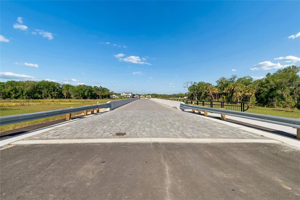 En Venta: $602,999 (3 camas, 3 baños, 2581 Pies cuadrados)