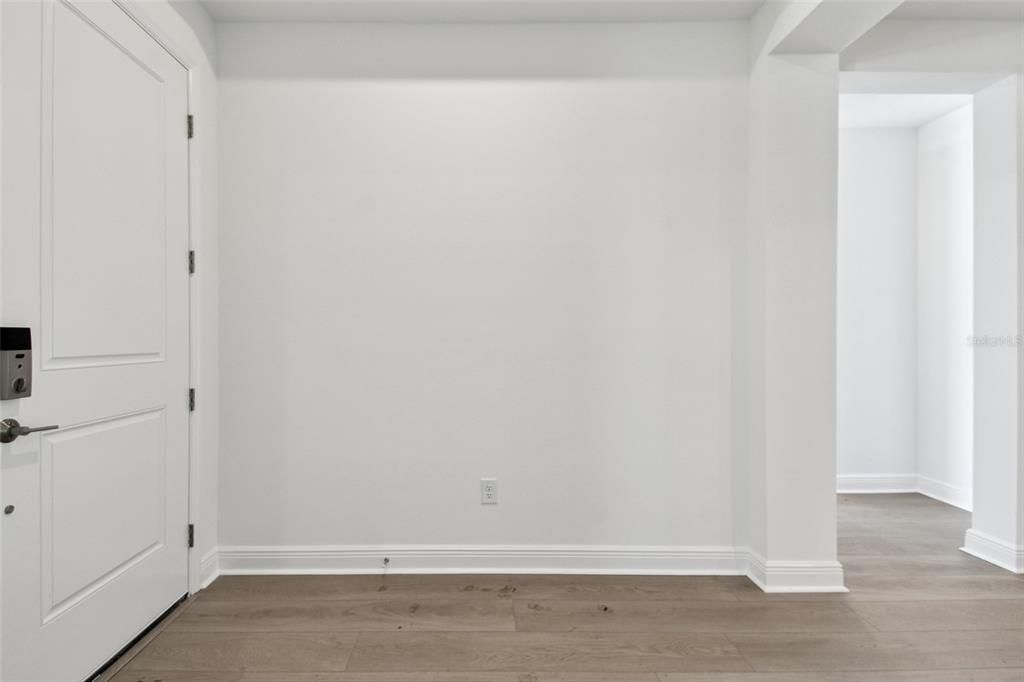 En Venta: $602,999 (3 camas, 3 baños, 2581 Pies cuadrados)