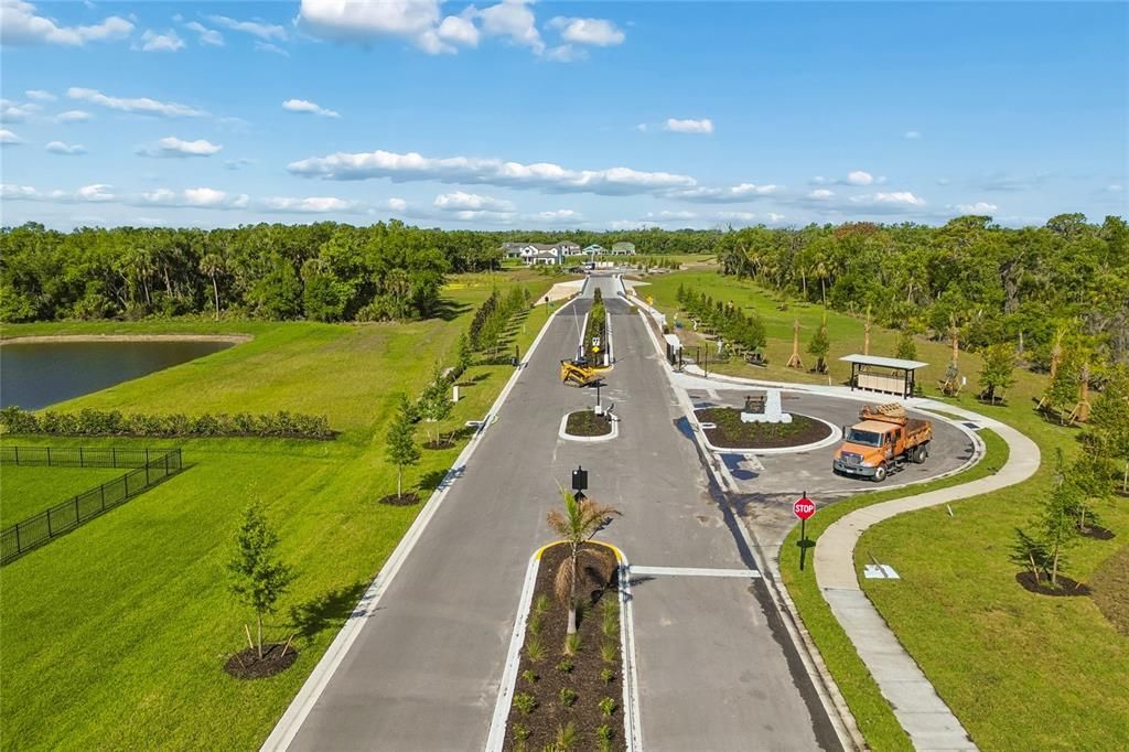 En Venta: $602,999 (3 camas, 3 baños, 2581 Pies cuadrados)