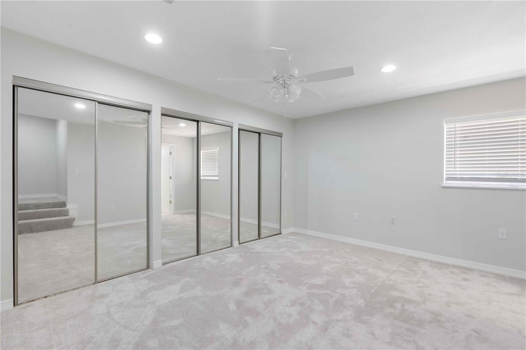 На продажу: $409,900 (3 спален, 2 ванн, 1619 Квадратных фут)