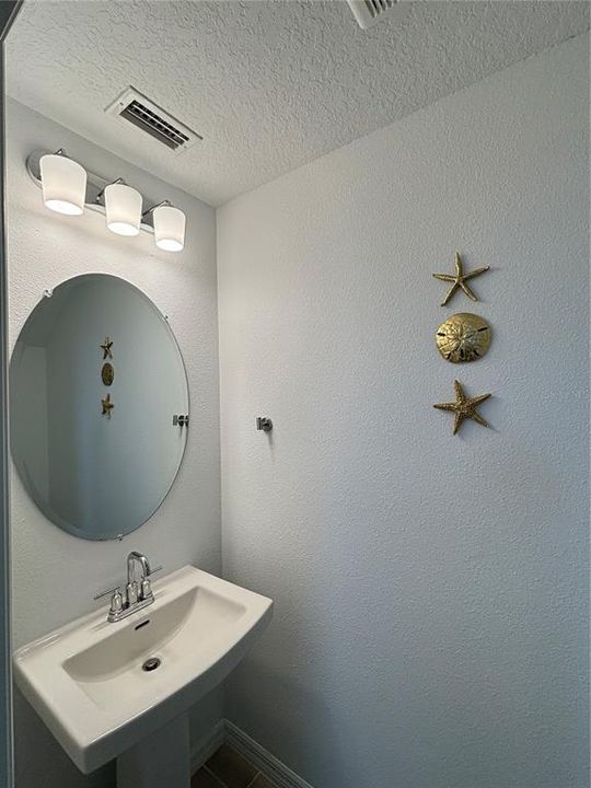 For Sale: $265,000 (2 beds, 2 baths, 1222 Square Feet)