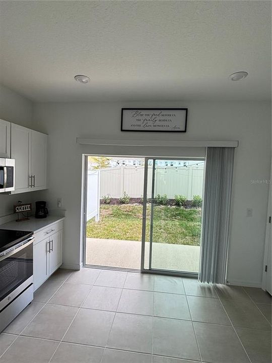 For Sale: $265,000 (2 beds, 2 baths, 1222 Square Feet)