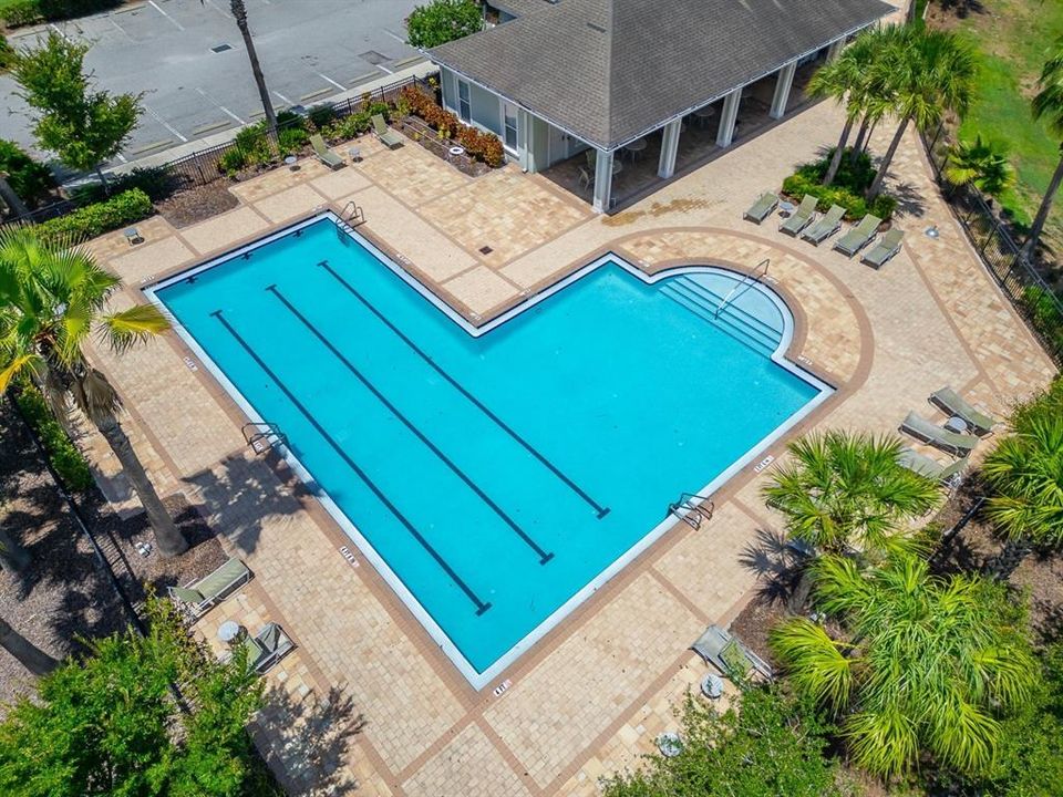 На продажу: $369,999 (5 спален, 2 ванн, 2415 Квадратных фут)