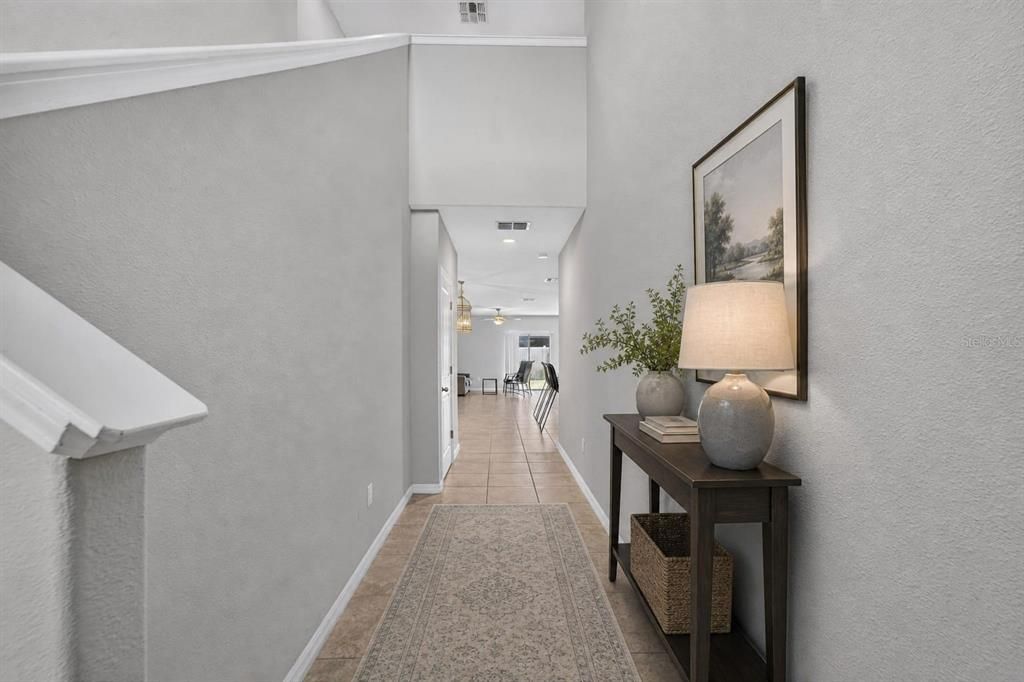 На продажу: $369,999 (5 спален, 2 ванн, 2415 Квадратных фут)