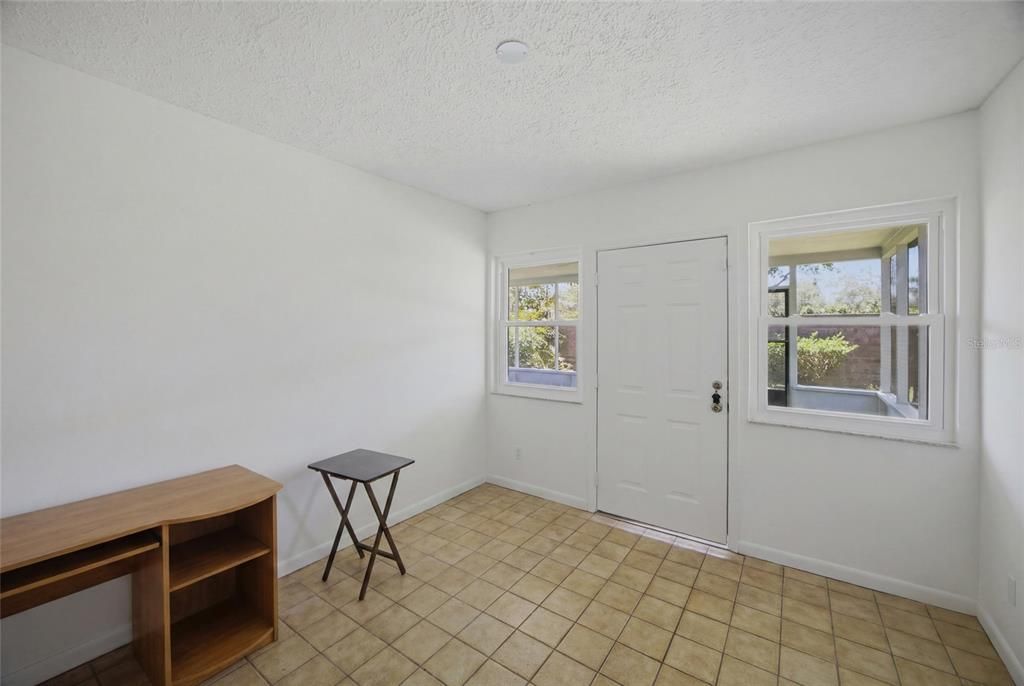 En Venta: $450,000 (3 camas, 2 baños, 1690 Pies cuadrados)
