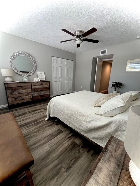 For Rent: $4,000 (3 beds, 2 baths, 1588 Square Feet)