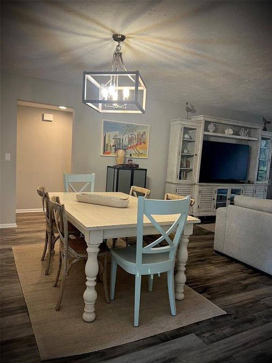 For Rent: $4,000 (3 beds, 2 baths, 1588 Square Feet)