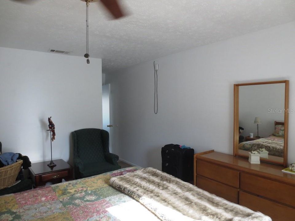 En Renta: $2,399 (3 camas, 2 baños, 1508 Pies cuadrados)