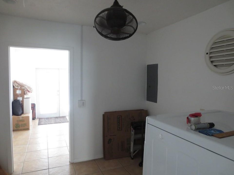 En Renta: $2,399 (3 camas, 2 baños, 1508 Pies cuadrados)