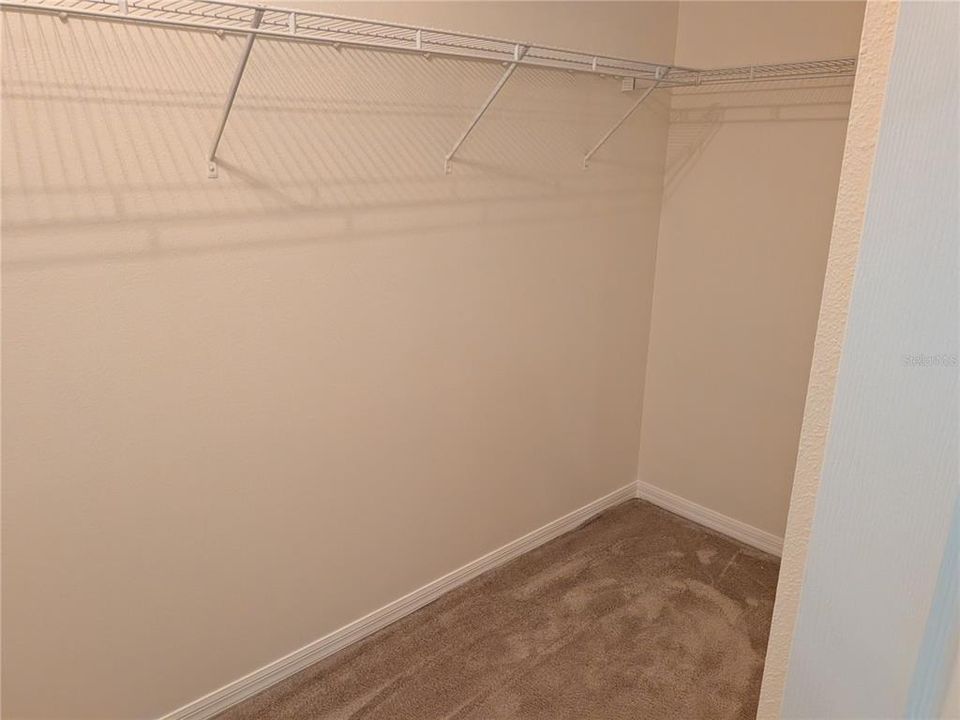 En Renta: $1,700 (3 camas, 2 baños, 1880 Pies cuadrados)