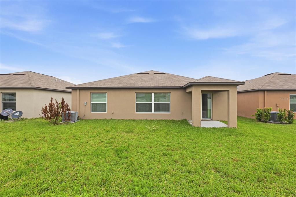 En Venta: $365,000 (4 camas, 2 baños, 1935 Pies cuadrados)