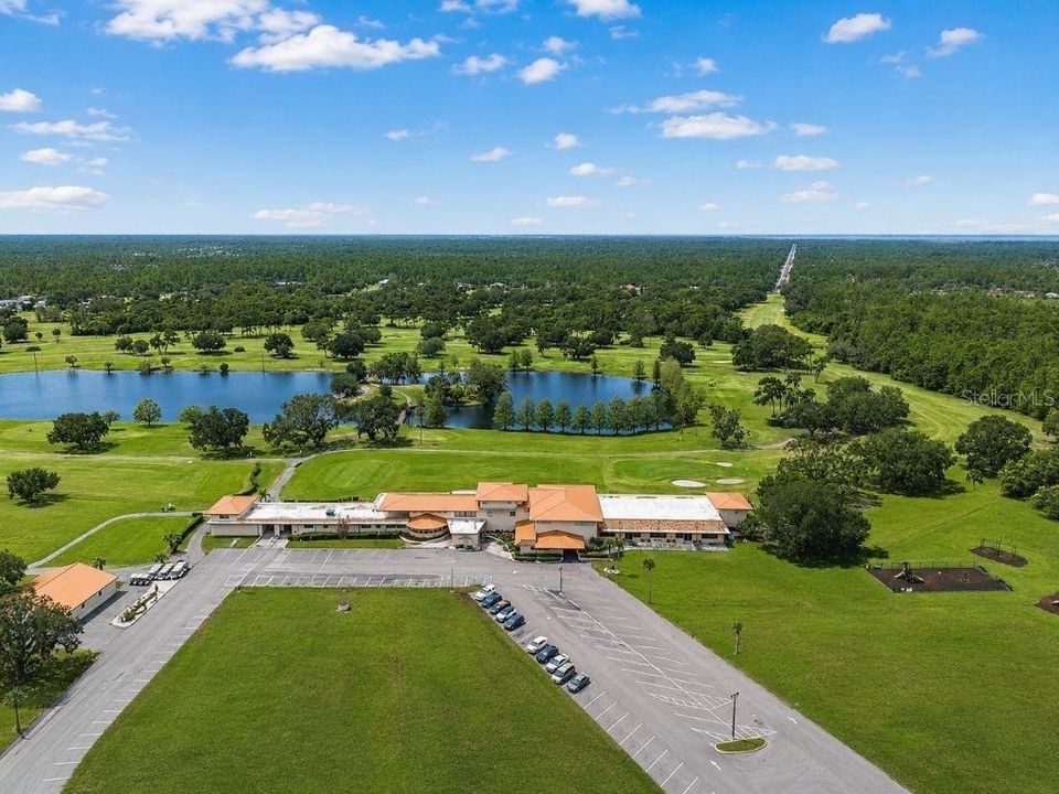 На продажу: $27,000 (0.55 acres)