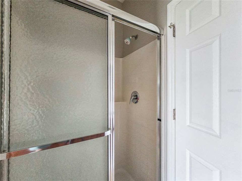 В аренду: $2,075 (4 спален, 2 ванн, 1776 Квадратных фут)