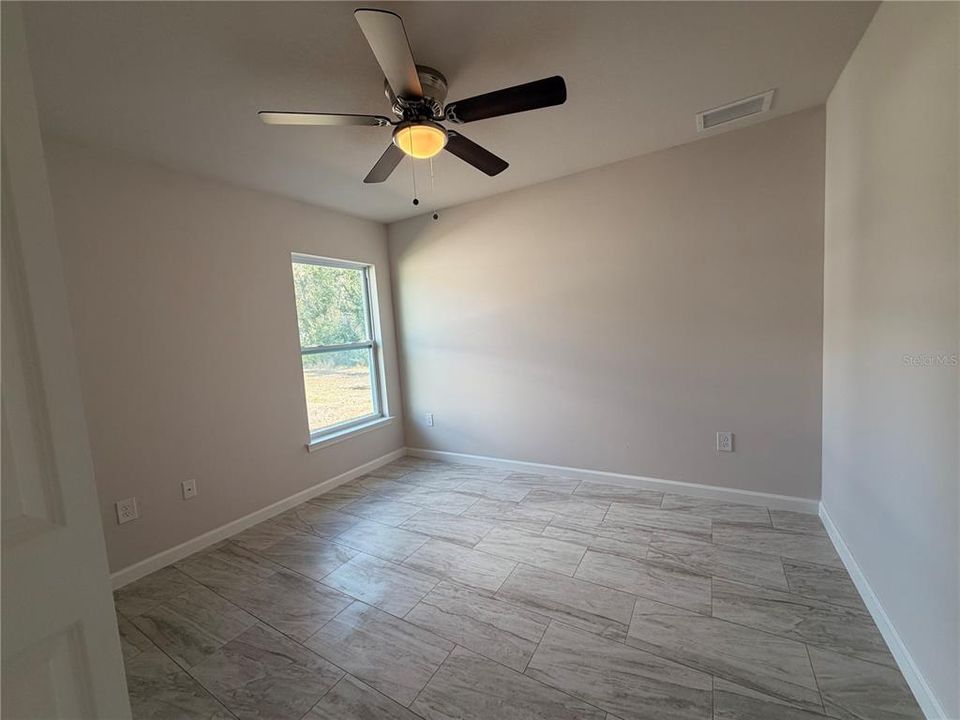 En Venta: $498,000 (6 camas, 0 baños, 2400 Pies cuadrados)