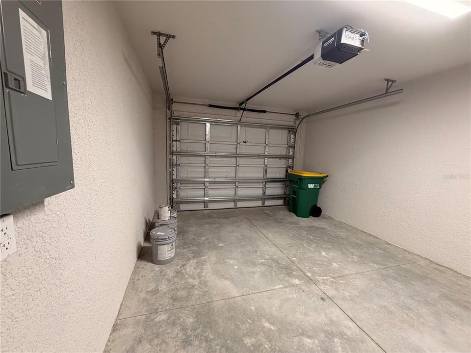 En Venta: $498,000 (6 camas, 0 baños, 2400 Pies cuadrados)