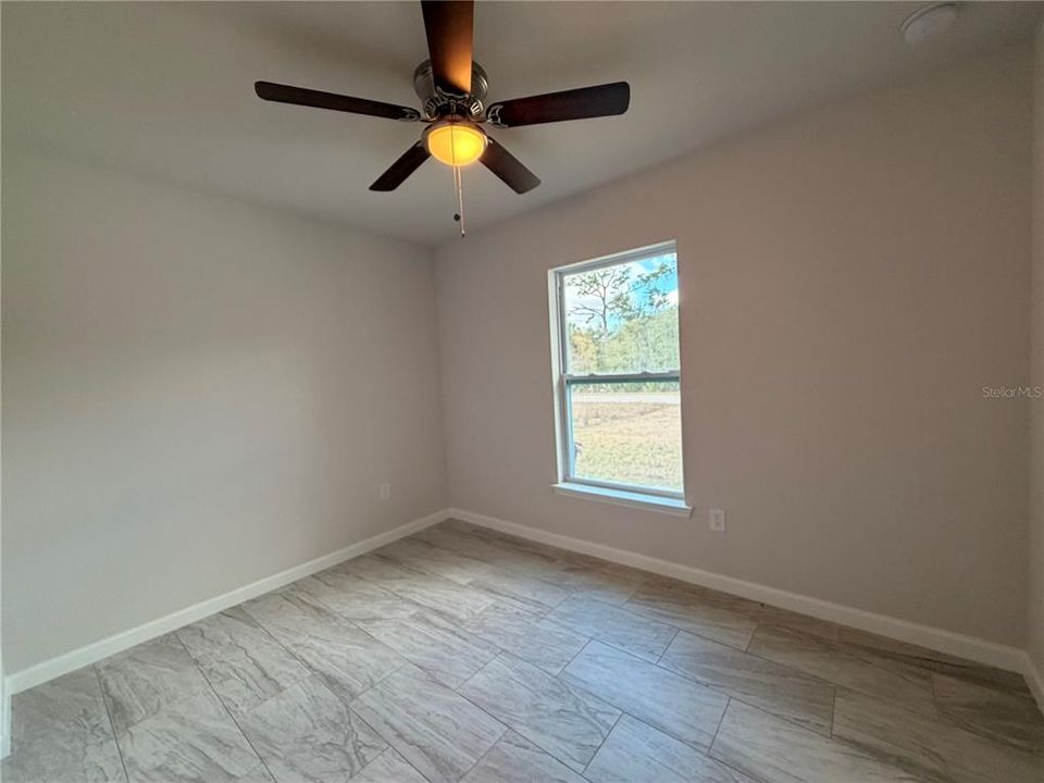 En Venta: $498,000 (6 camas, 0 baños, 2400 Pies cuadrados)