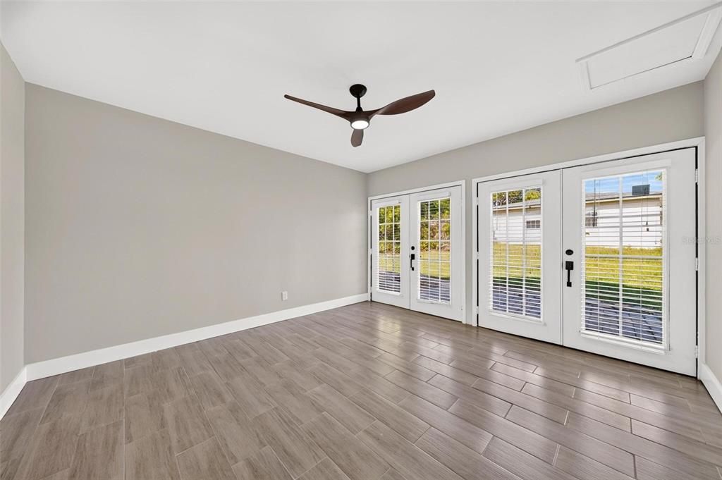 En Venta: $319,900 (3 camas, 2 baños, 1400 Pies cuadrados)